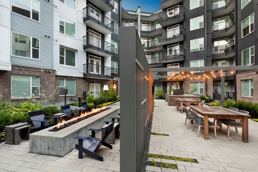 Glenn Perimeter Apartments, 5755 Glenridge Drive, Atlanta, GA RentCafe